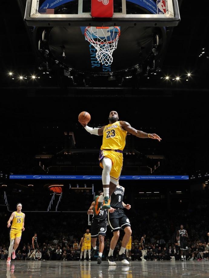 开云官网-球星轮休乱象愈演愈烈，赛程功利化凸显，体育竞技精神何在